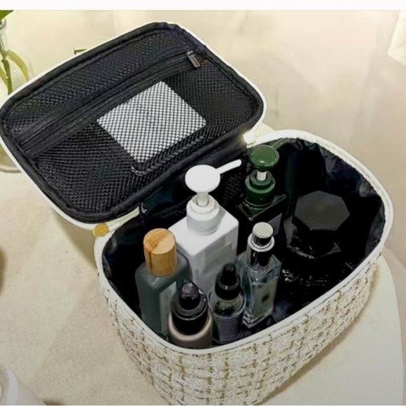 Brand new Tweed Cosmetic Zipper Bag. Navy